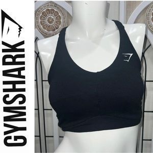 ✨ Gymshark Black Cross Back Sports Bra✨